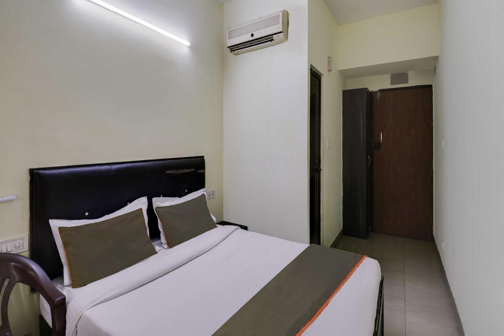 Hotel O Royal Galaxy Bangalore Buitenkant foto