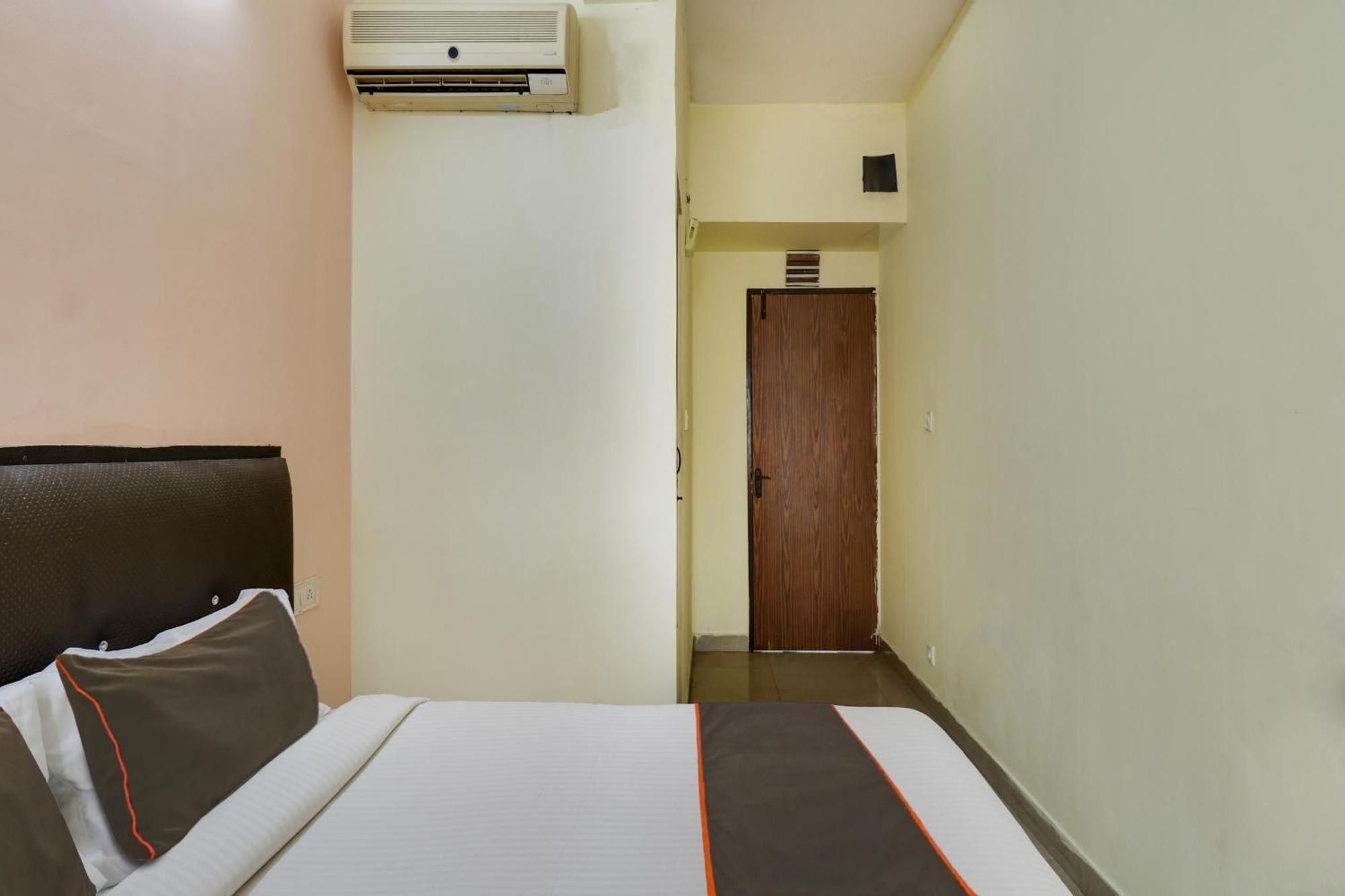 Hotel O Royal Galaxy Bangalore Buitenkant foto