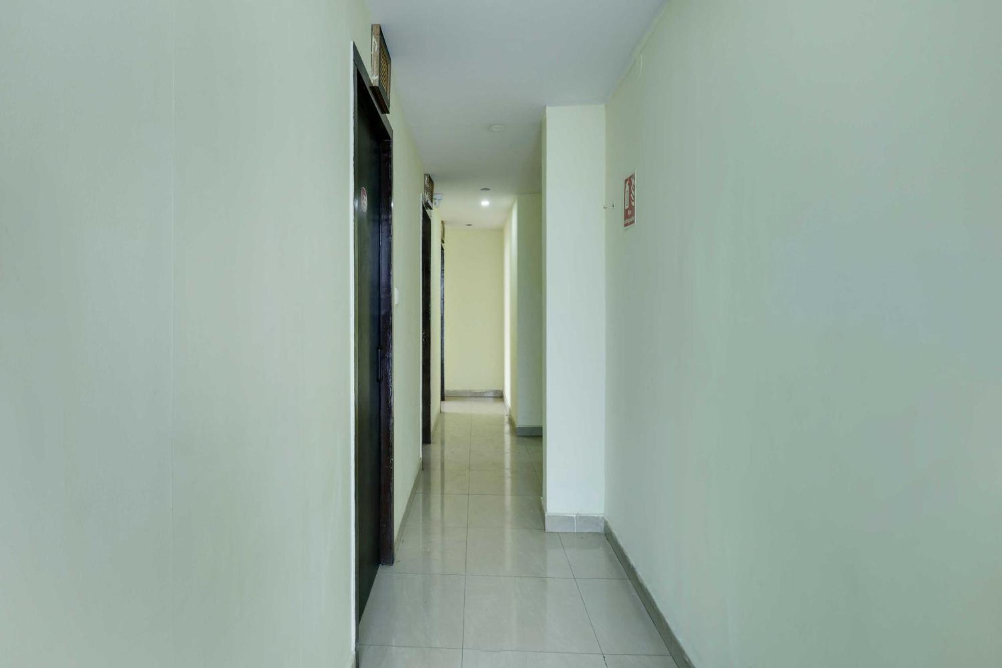 Hotel O Royal Galaxy Bangalore Buitenkant foto